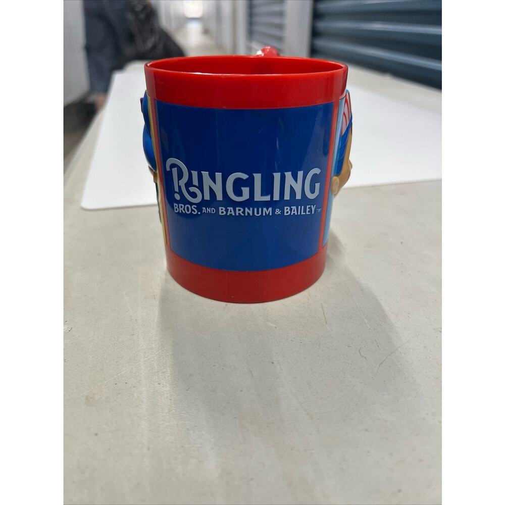 ✔️Ringling Bros and Barnum & Bailey Circus Red Souvenir Collector Mug Cup